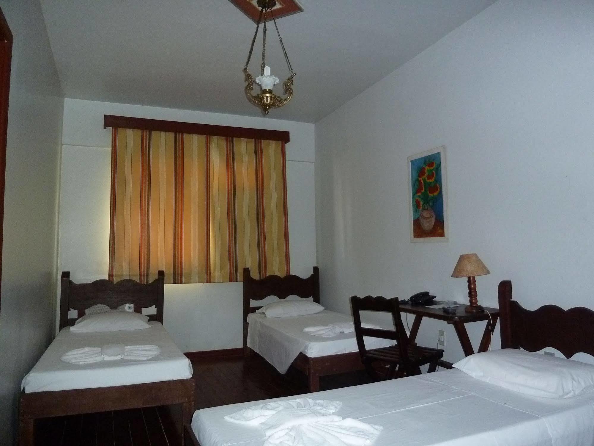 Villa Romana Hotel Salvador Bagian luar foto